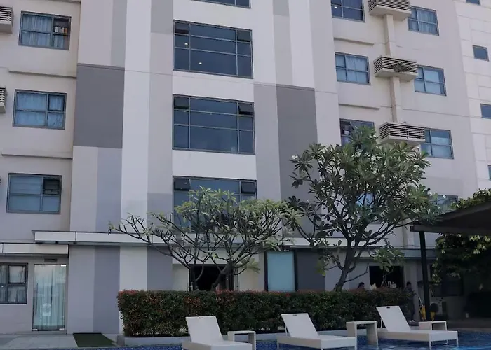 Prime Condo- Horizons 101 *