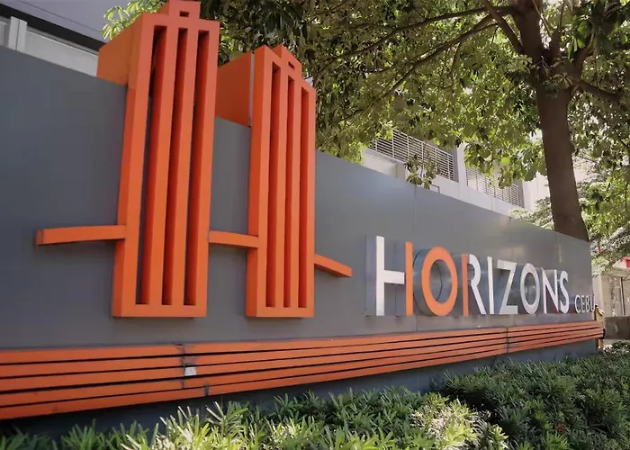 Apartment Prime Condo- Horizons 101 *